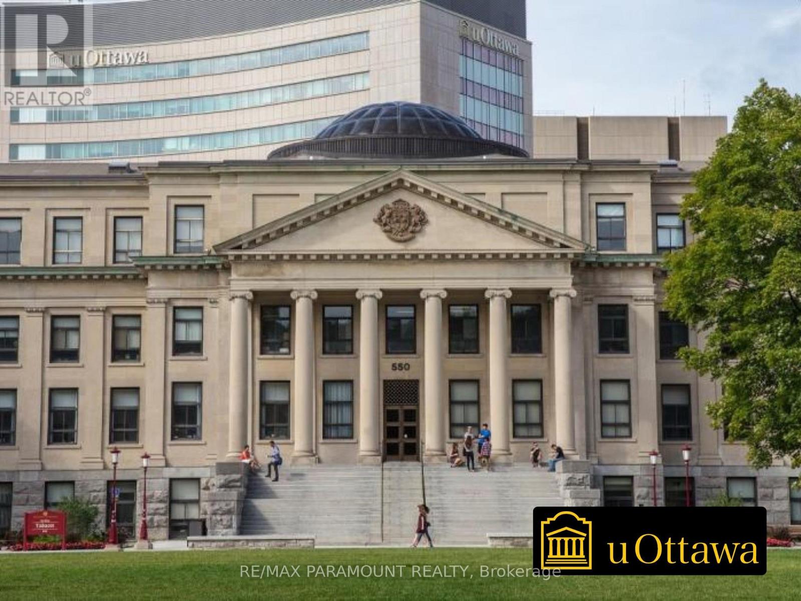 404 - 234 Rideau Street