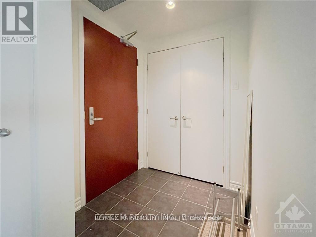 404 - 234 Rideau Street