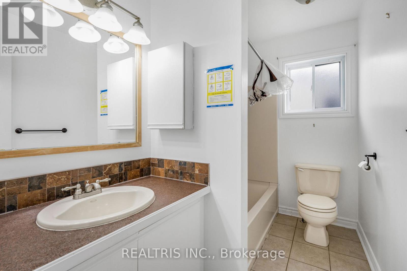 1905 Des Epinettes Avenue