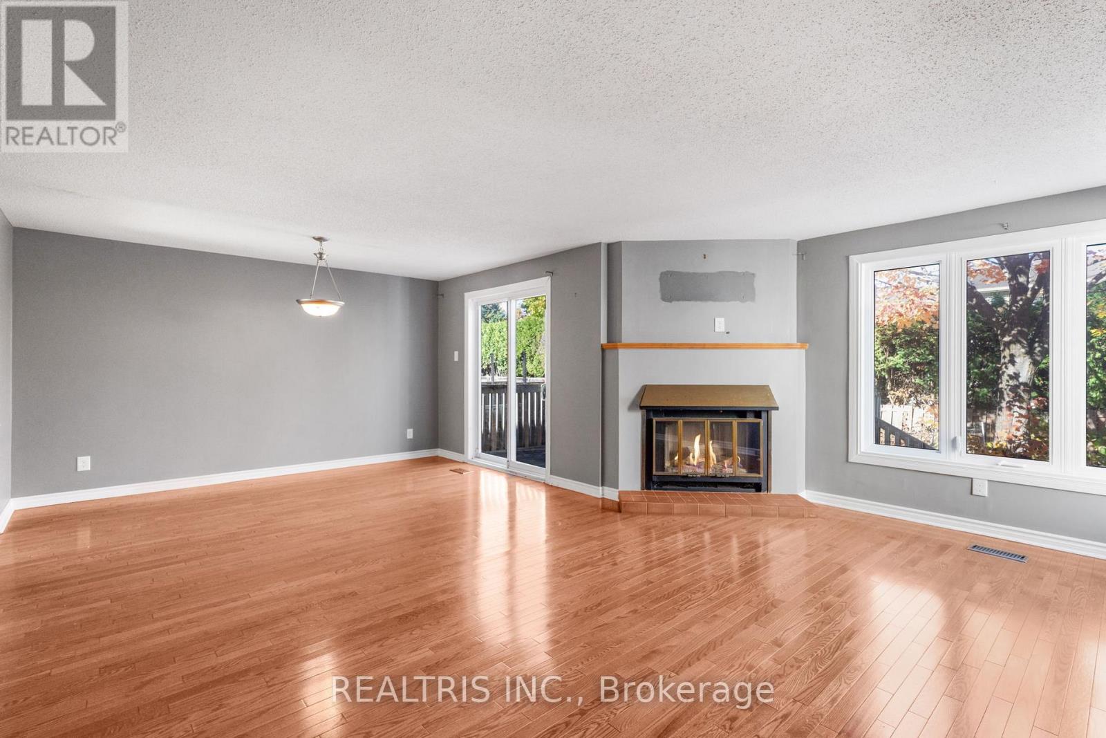 1598 Meadowfield Place