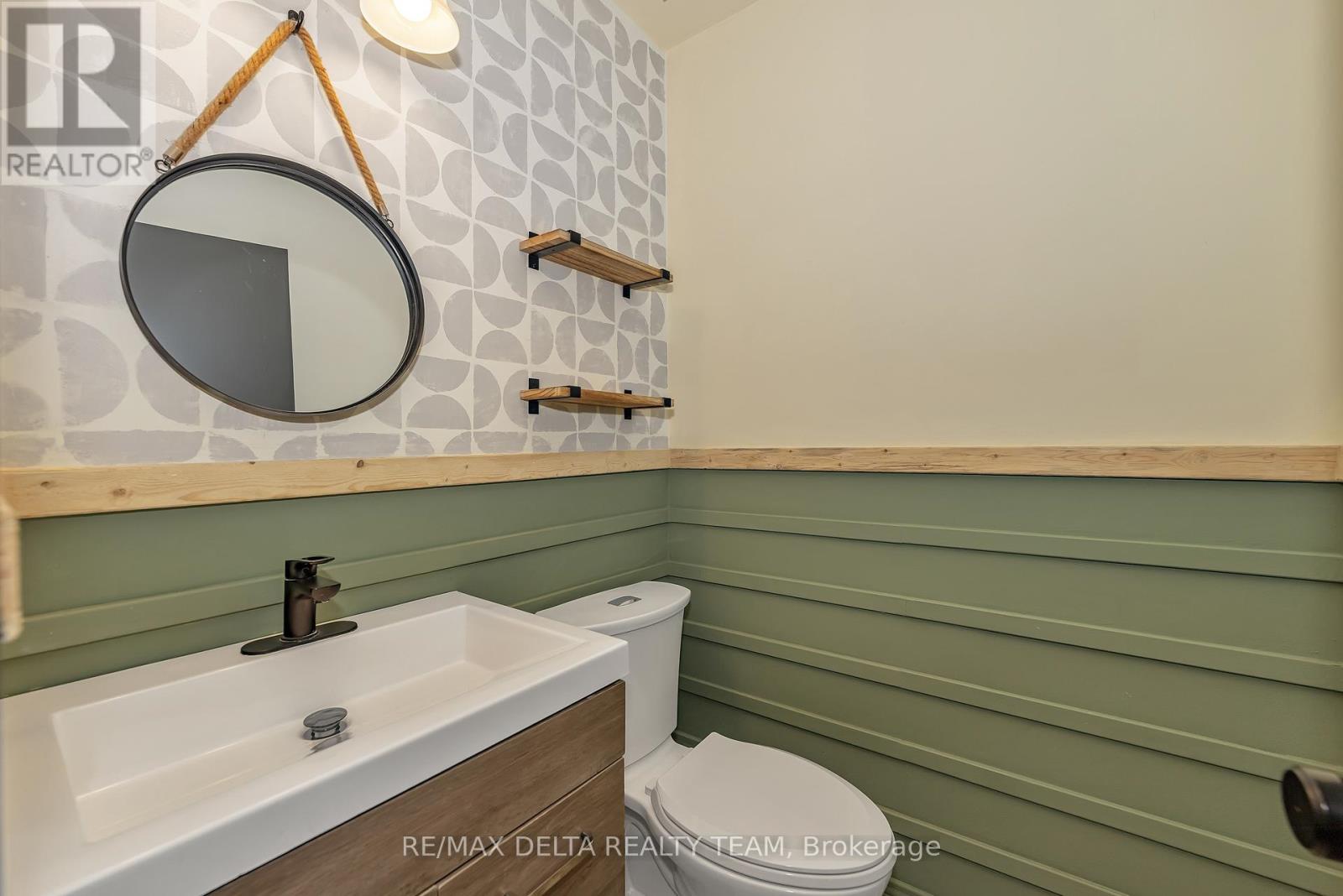 1423 Caravel Crescent