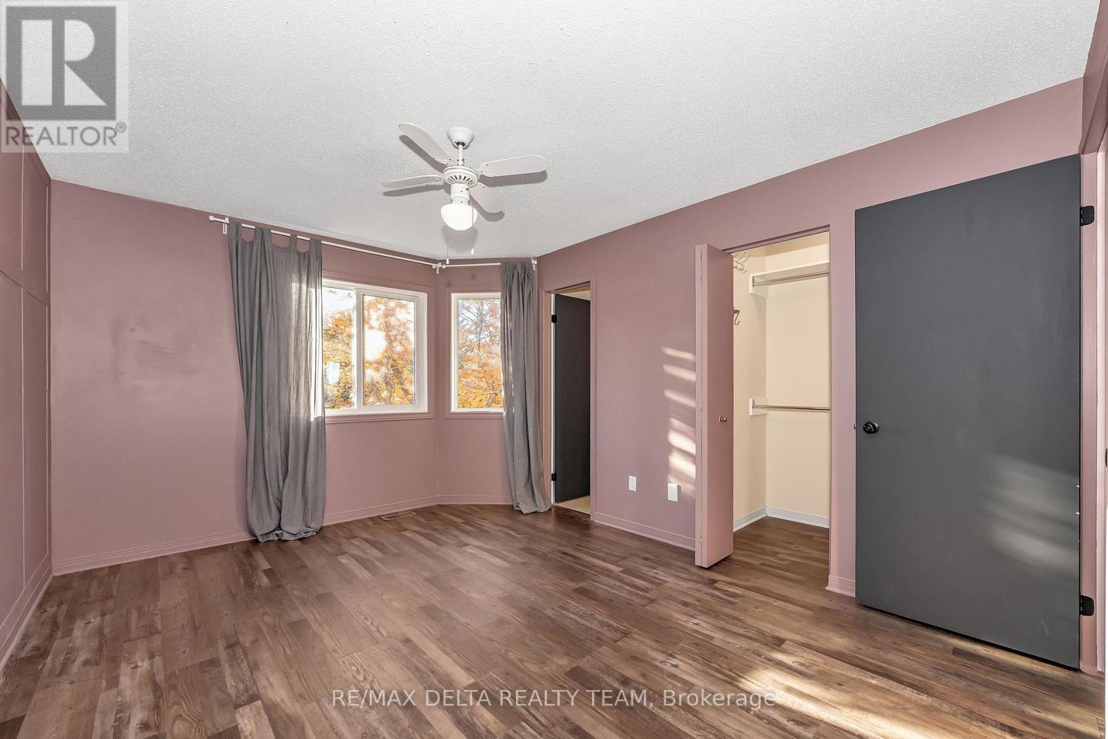 1423 Caravel Crescent