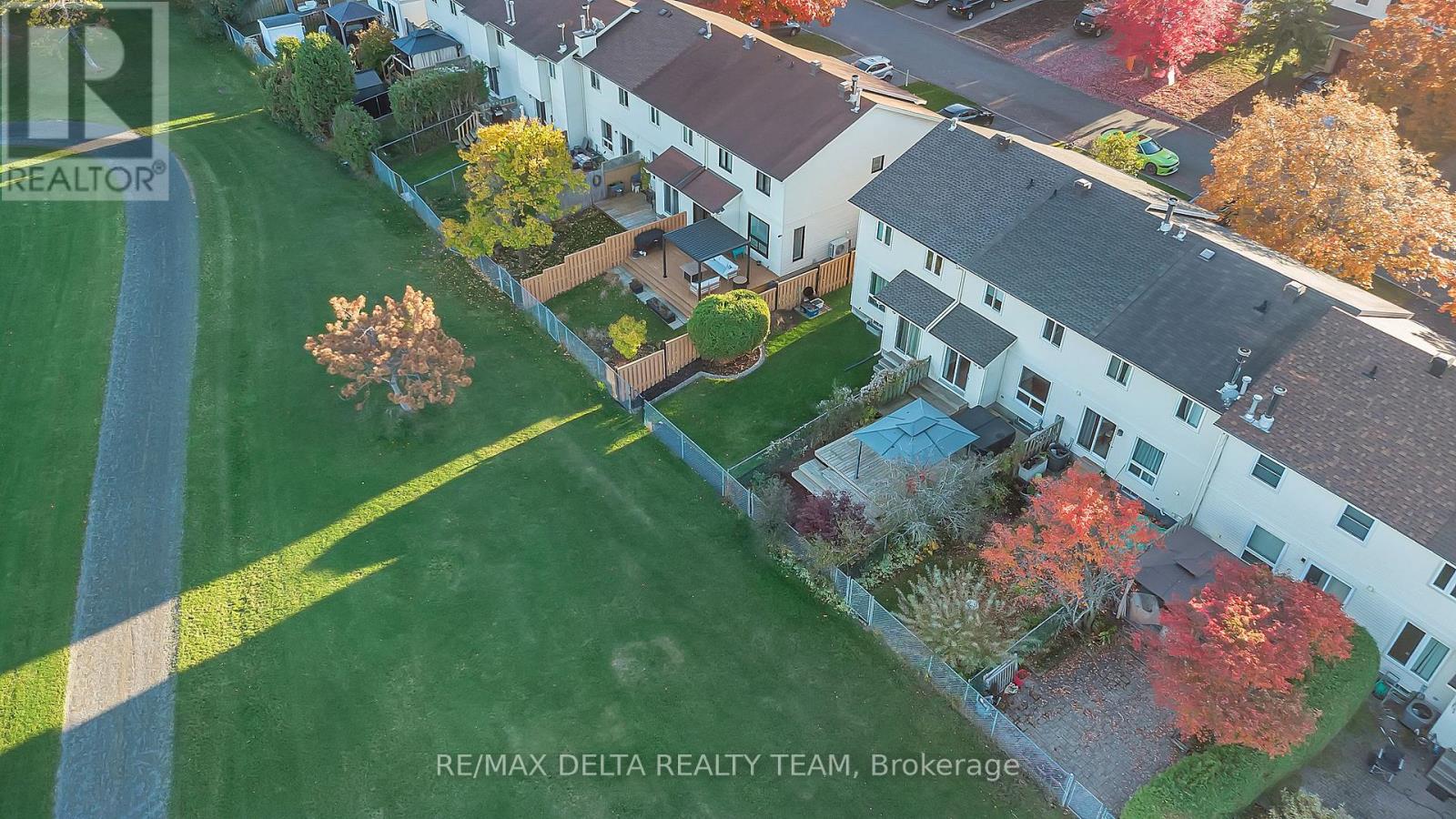 1423 Caravel Crescent