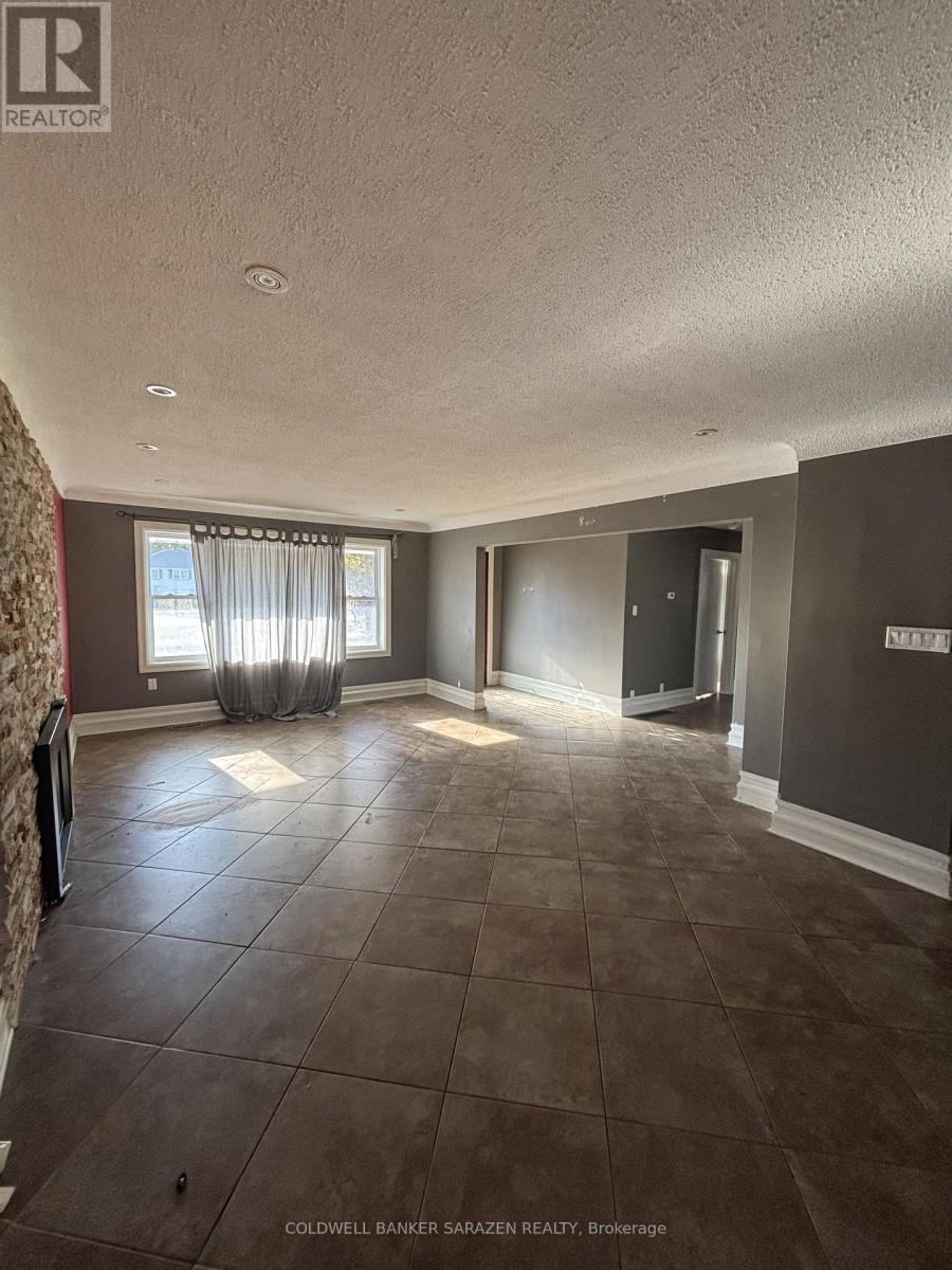 5497 Manotick Main Street