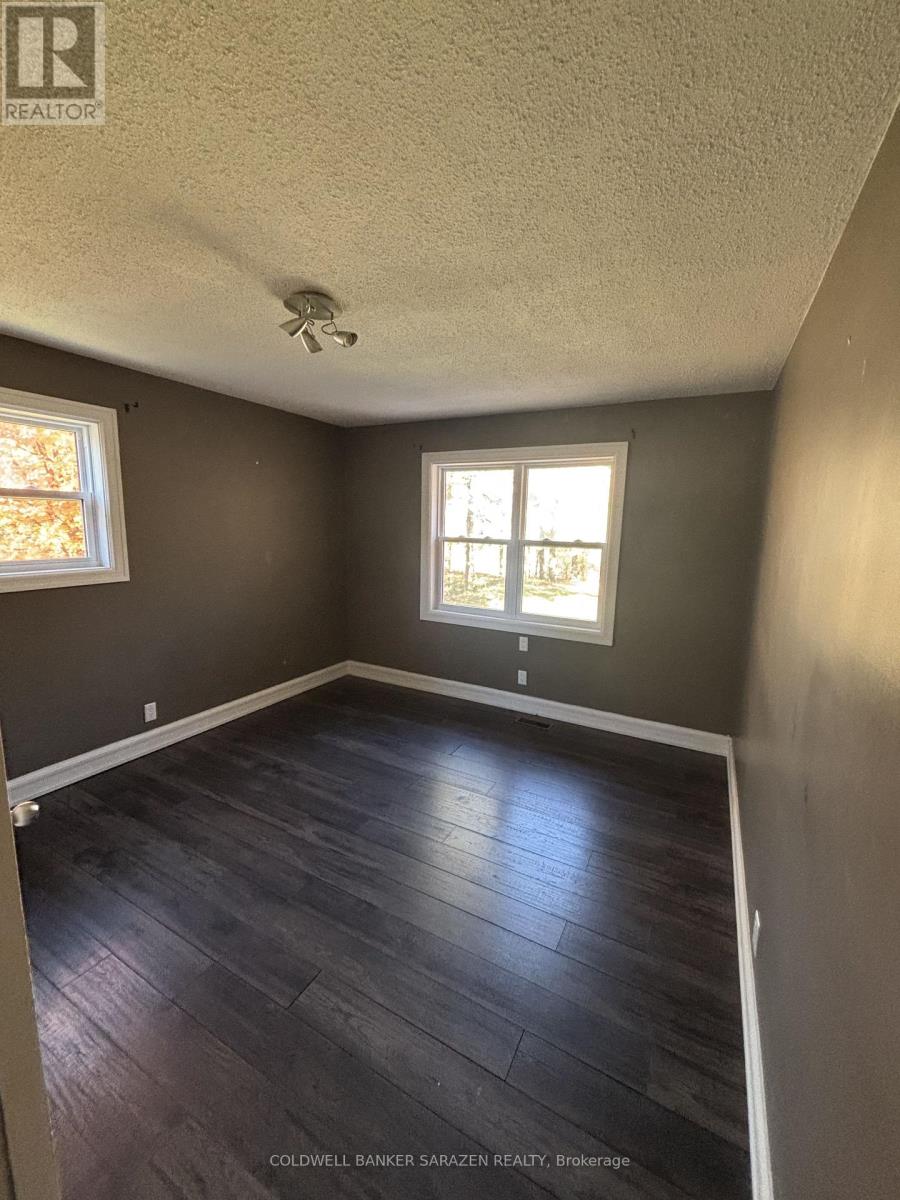 5497 Manotick Main Street