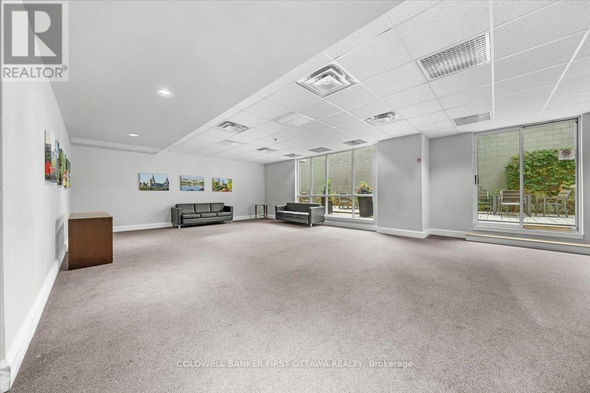 1108 - 134 York Street