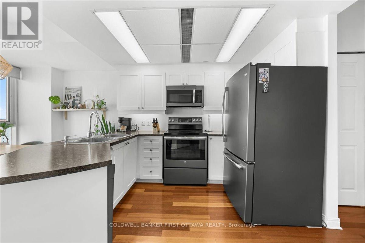 1108 - 134 York Street