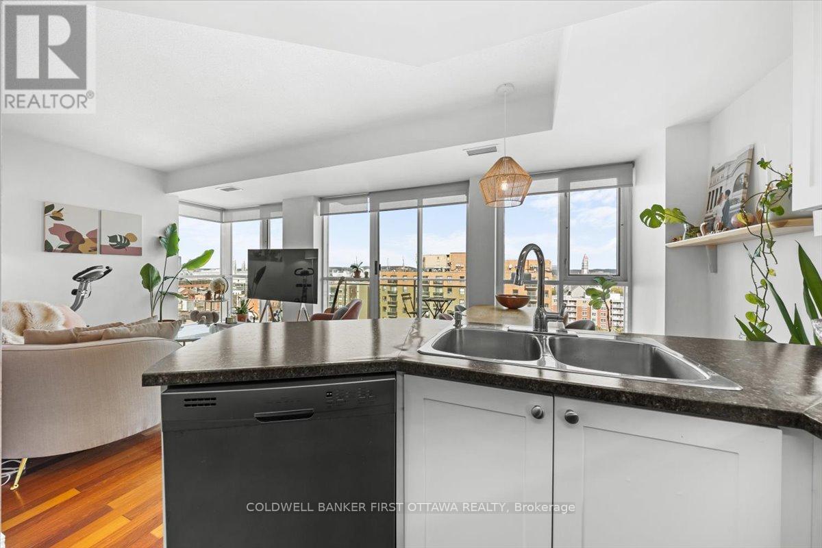 1108 - 134 York Street