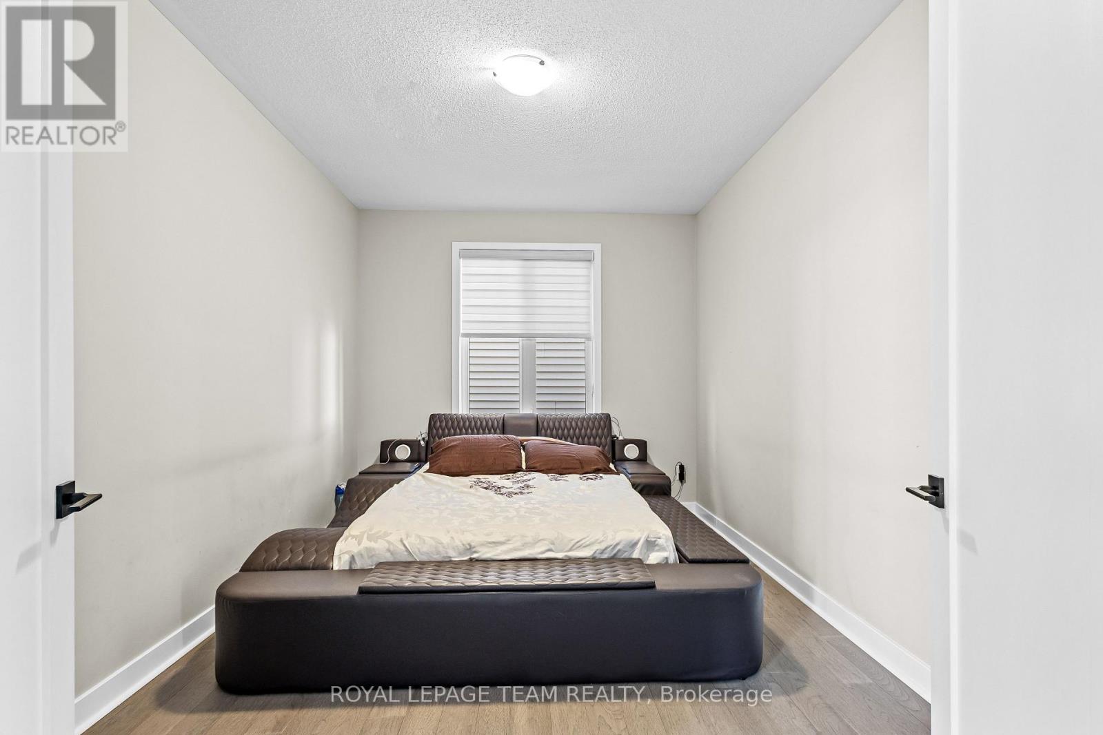 28 Dun Skipper Drive