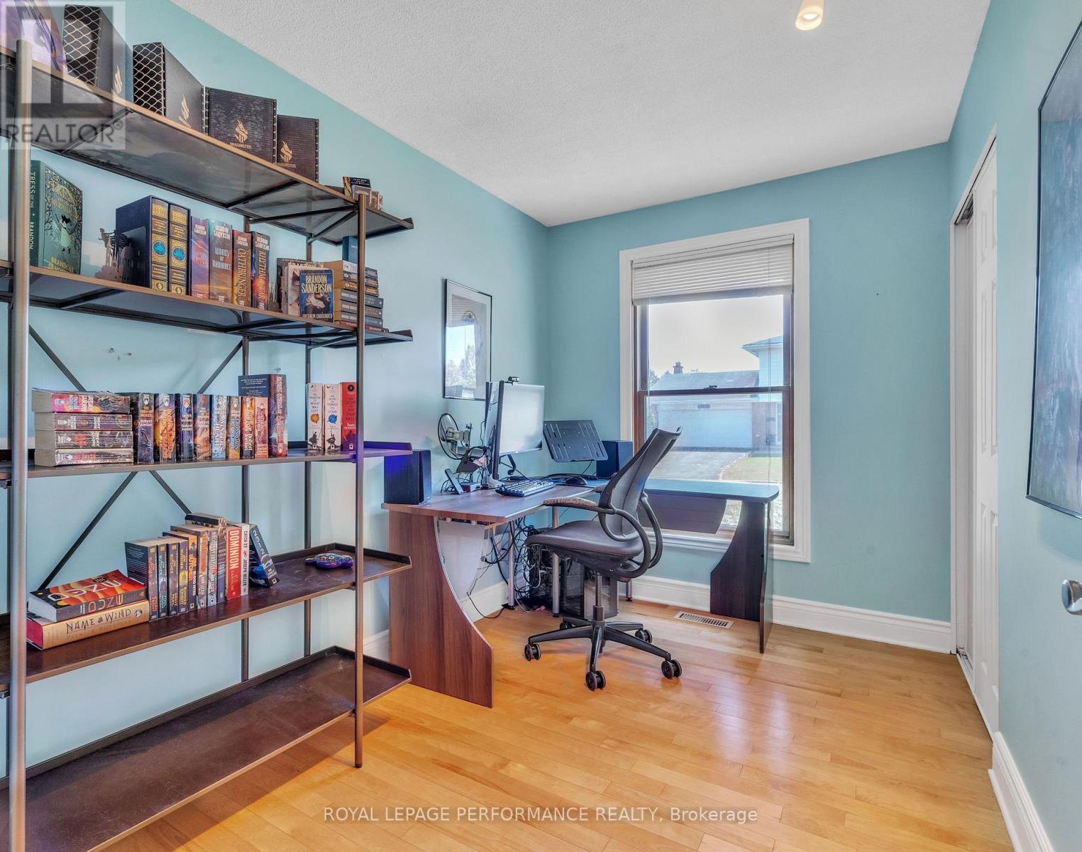 1369 Fontenay Crescent