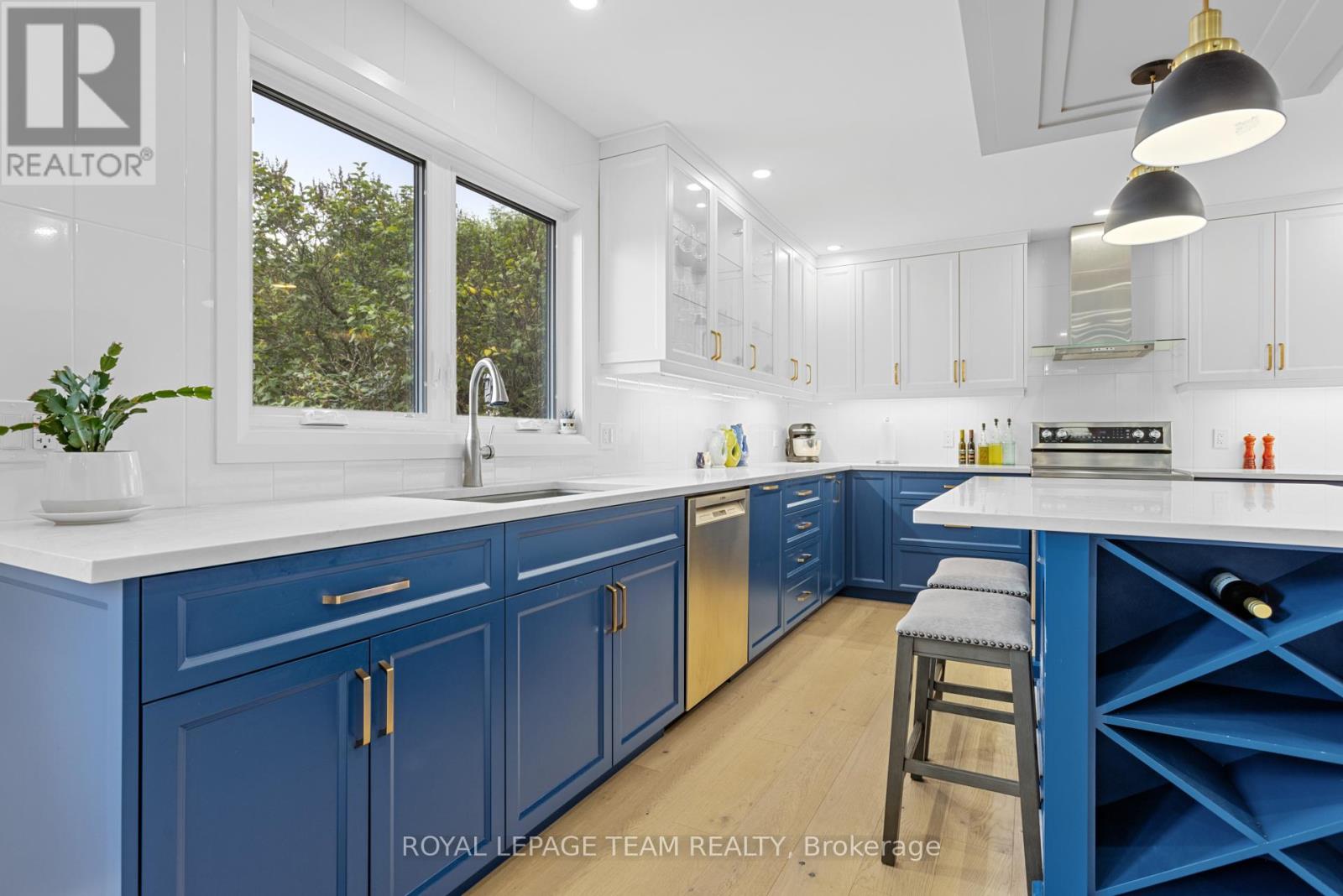 2248 Wallingford Way