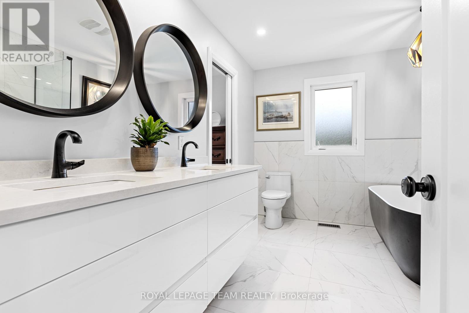 2248 Wallingford Way