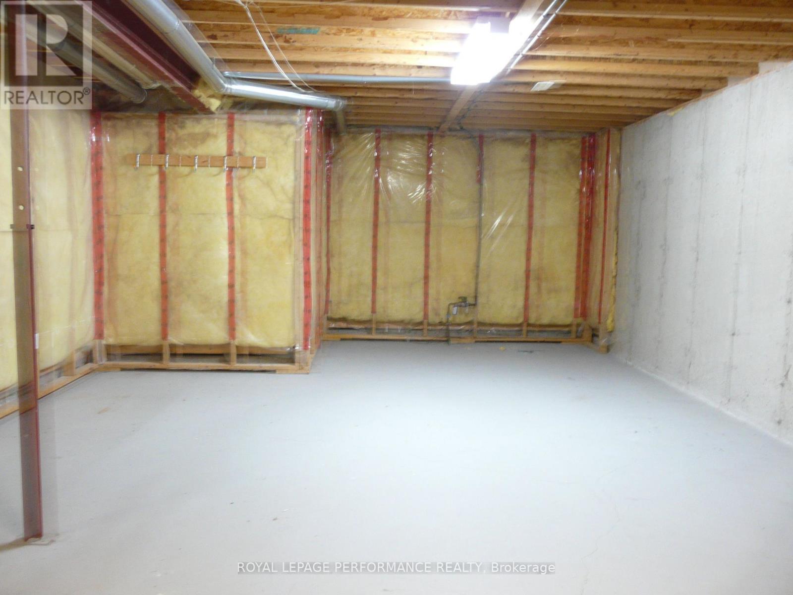 1172 Foxborough Private