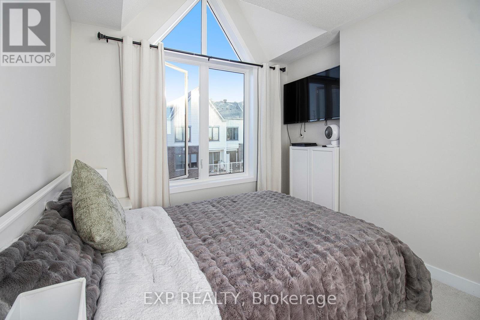 754 Kinstead Private