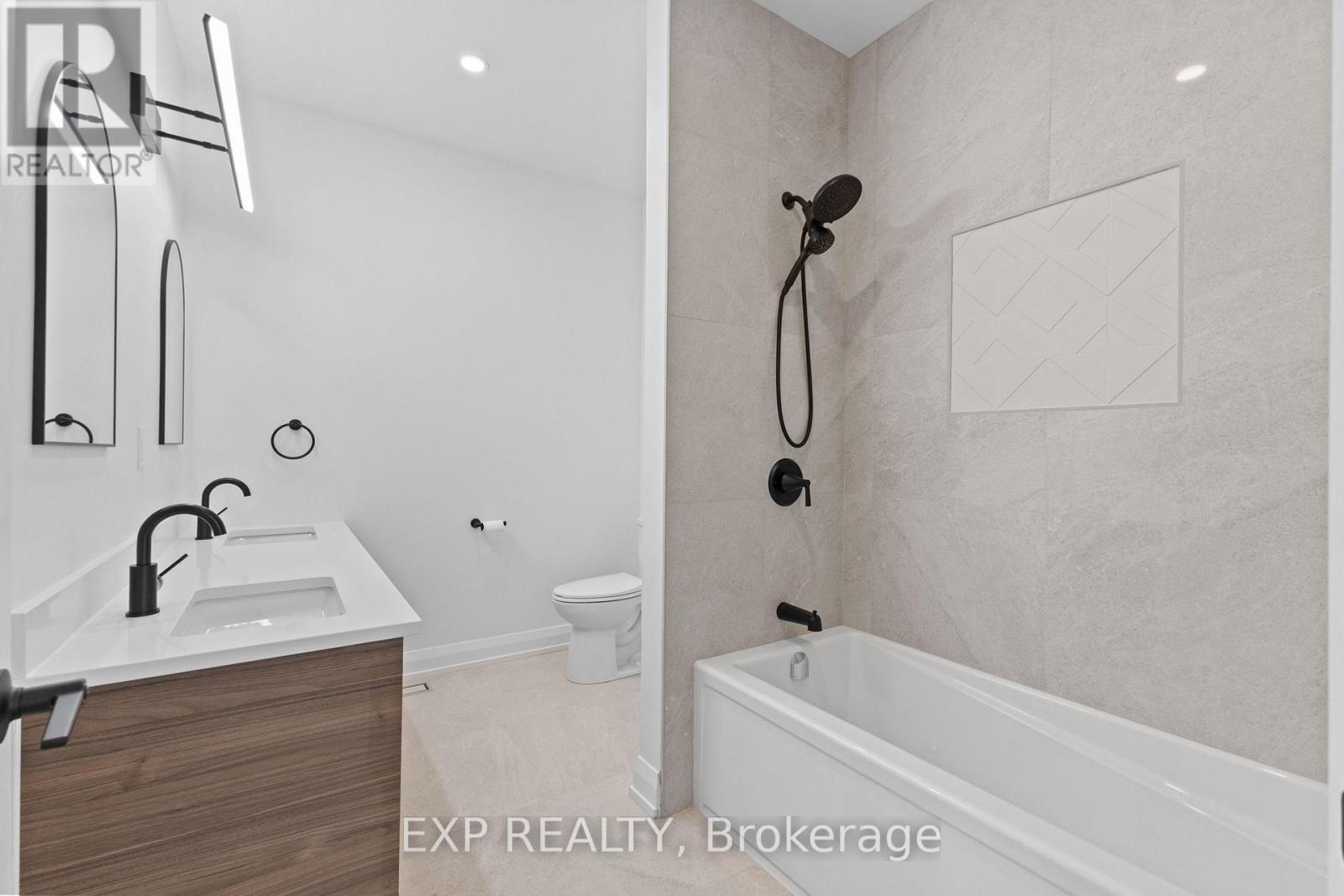 6819 Notre Dame Street