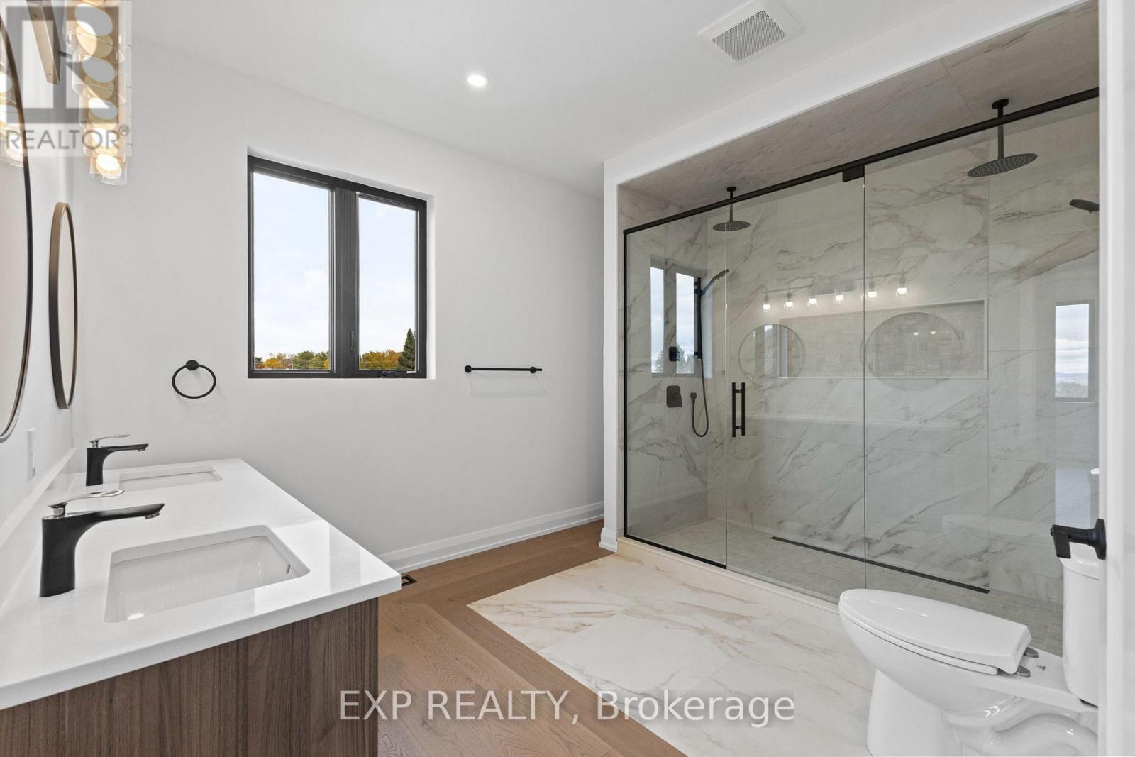 6819 Notre Dame Street