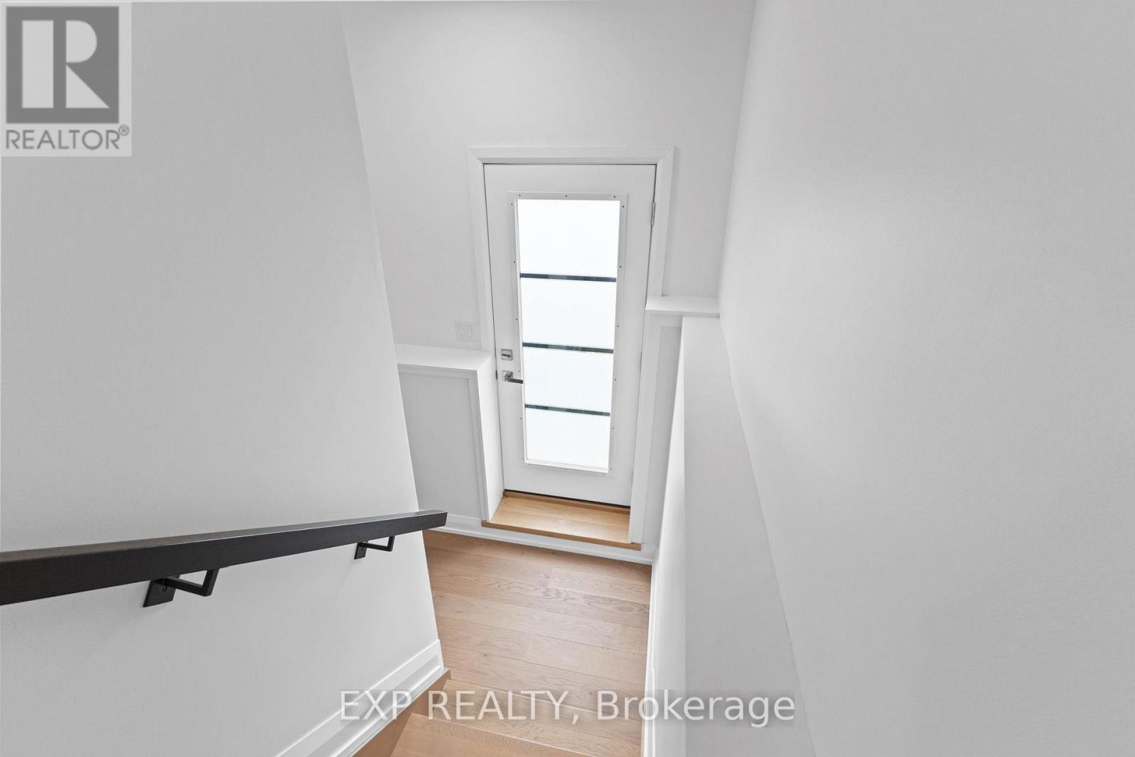 6819 Notre Dame Street