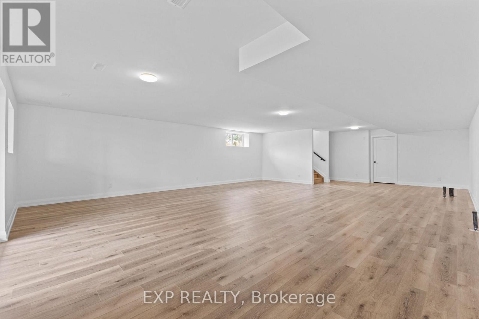 6819 Notre Dame Street