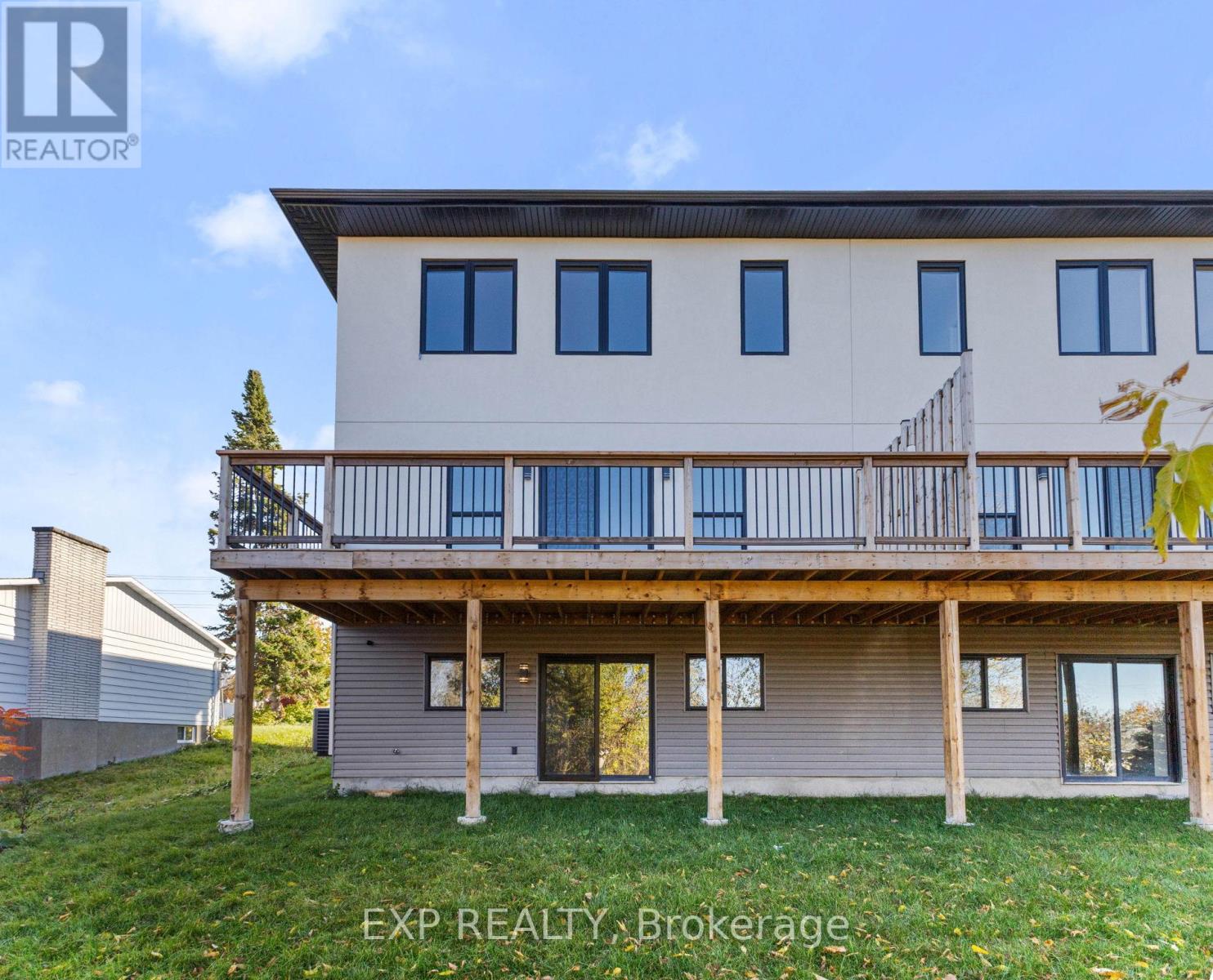 6819 Notre Dame Street