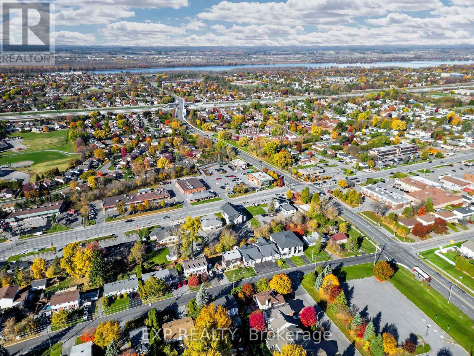 6819 Notre Dame Street