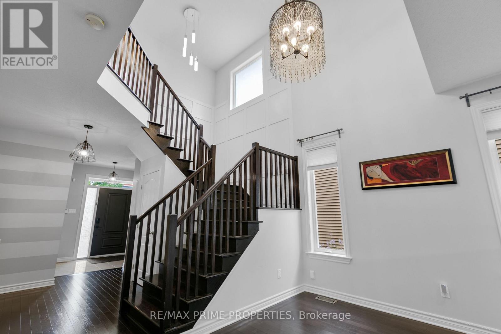 526 Golden Sedge Way