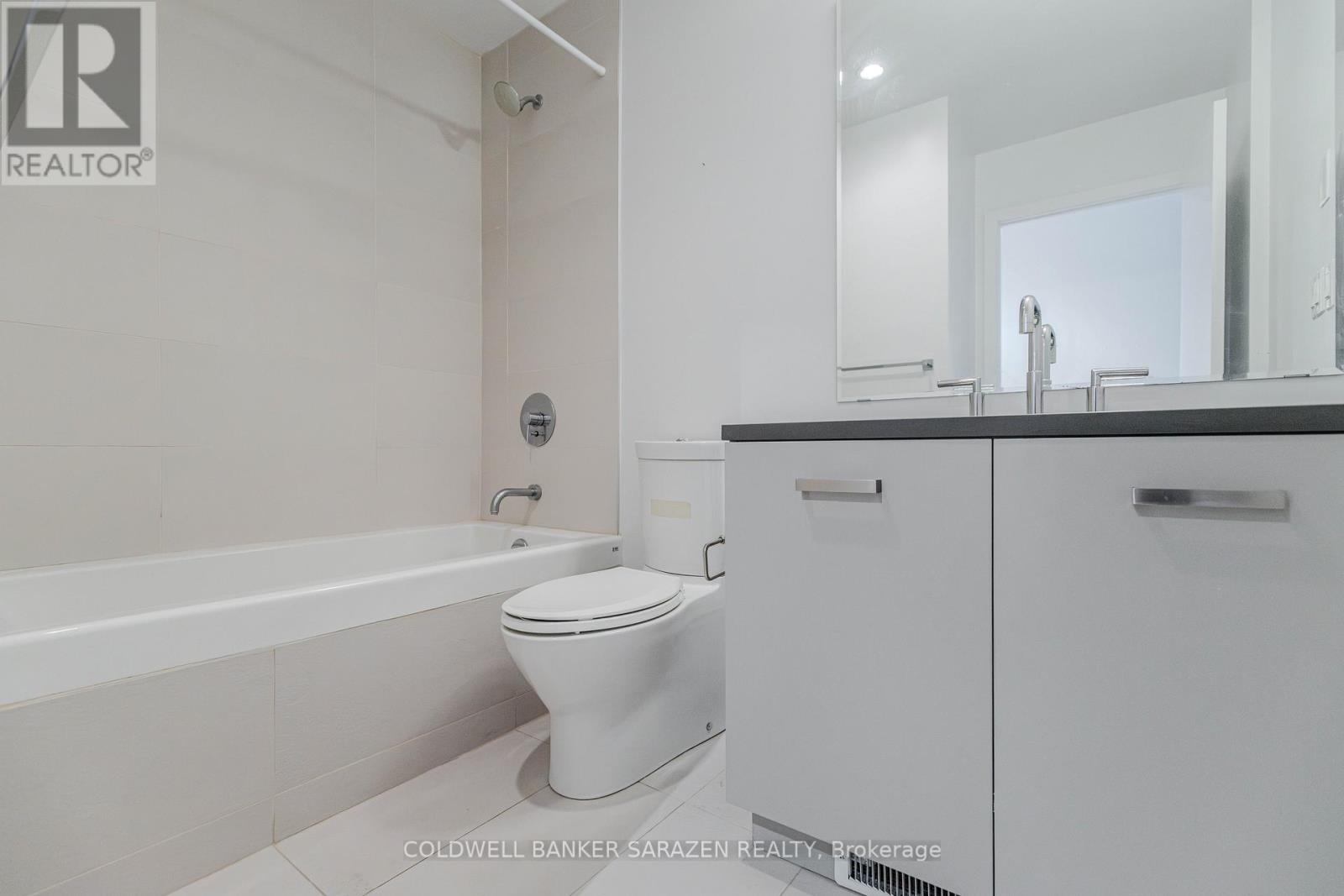 1308 - 224 Lyon Street N