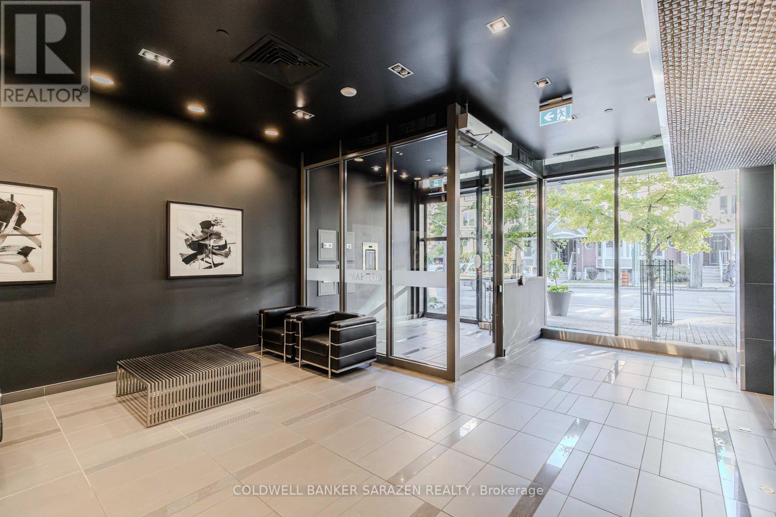 1308 - 224 Lyon Street N