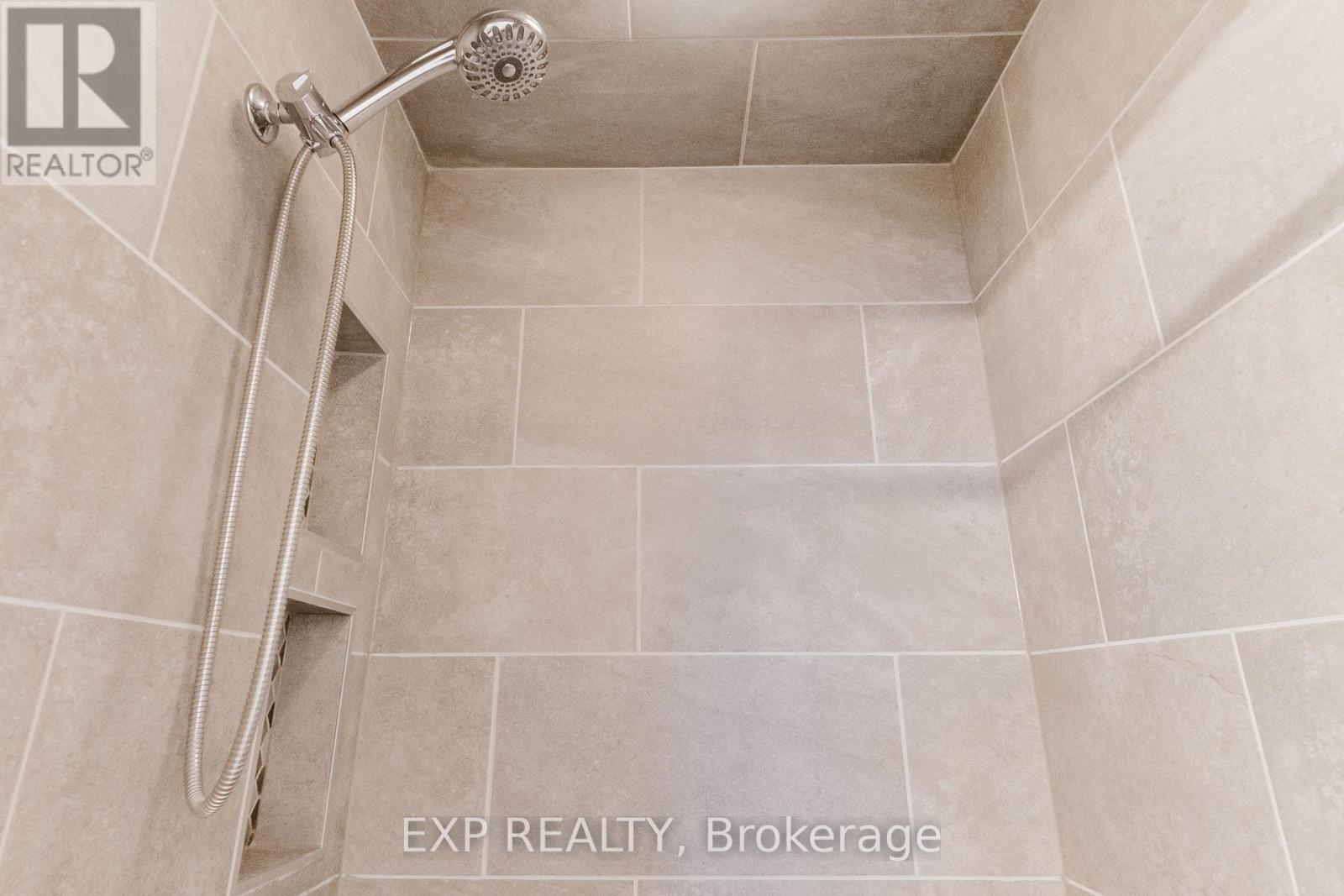 424 Catherine St Unit 200