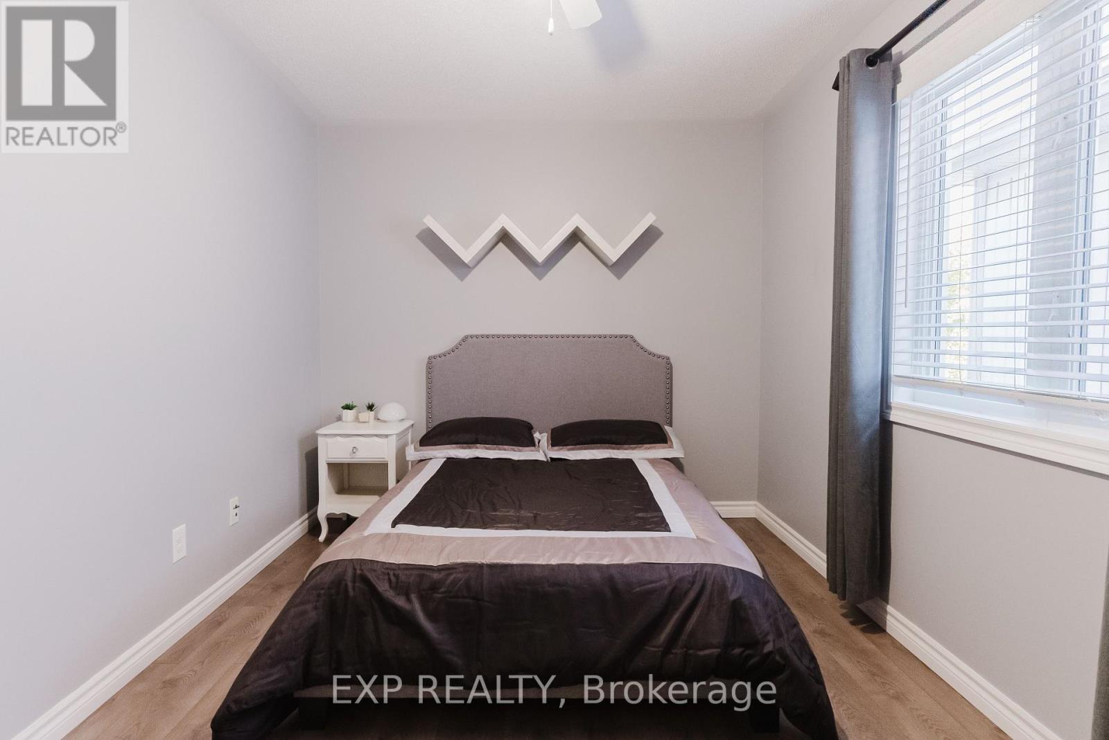 424 Catherine St Unit 200