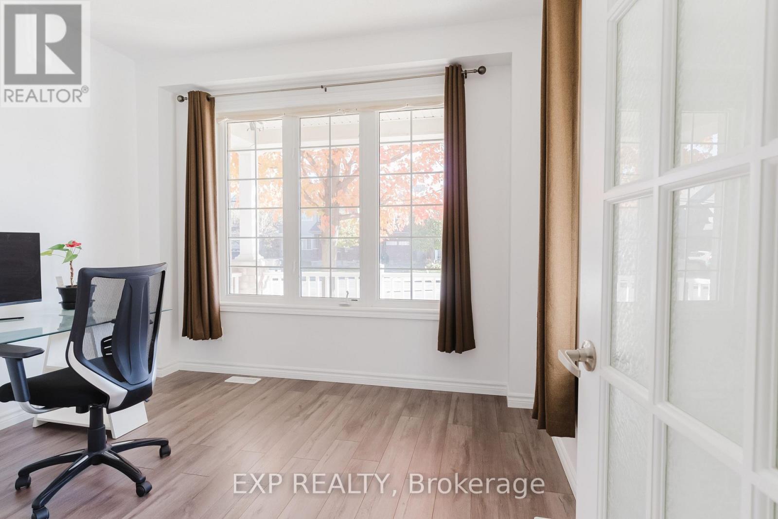 424 Catherine St Unit 200