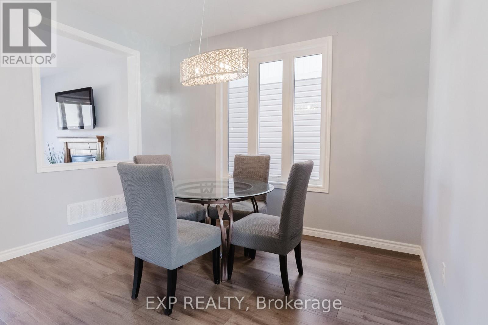 424 Catherine St Unit 200