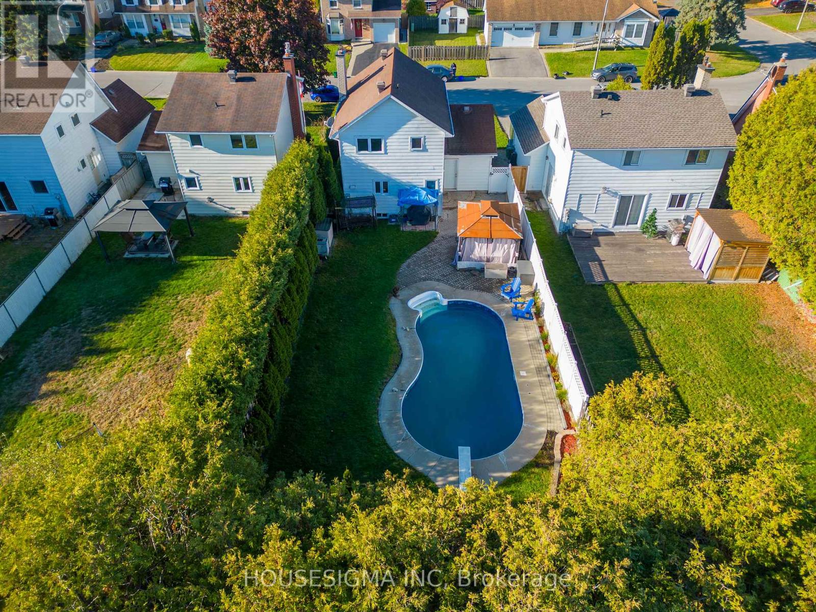 1767 Bonaventure Terrace