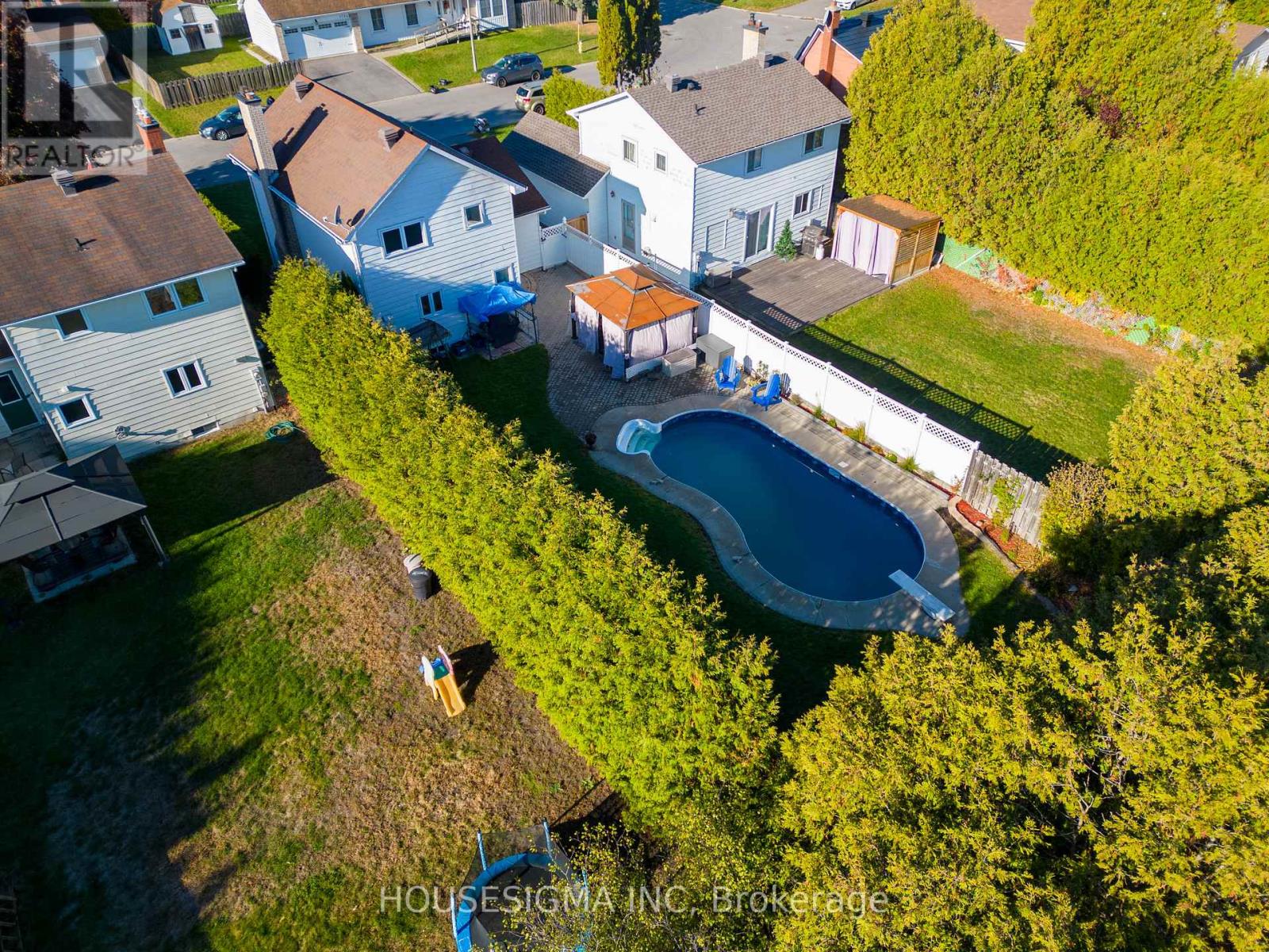 1767 Bonaventure Terrace