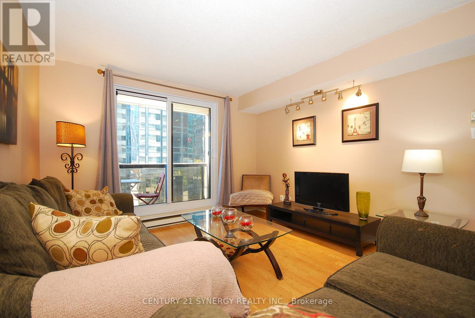 309 - 199 Kent Street