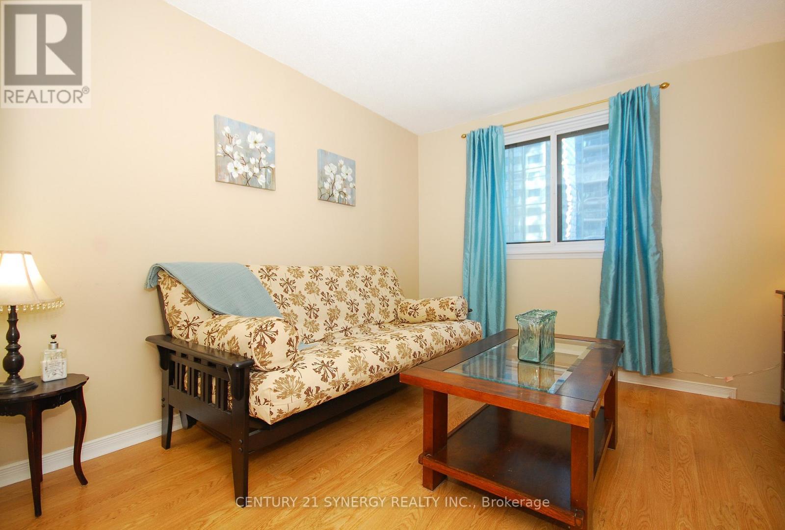 309 - 199 Kent Street