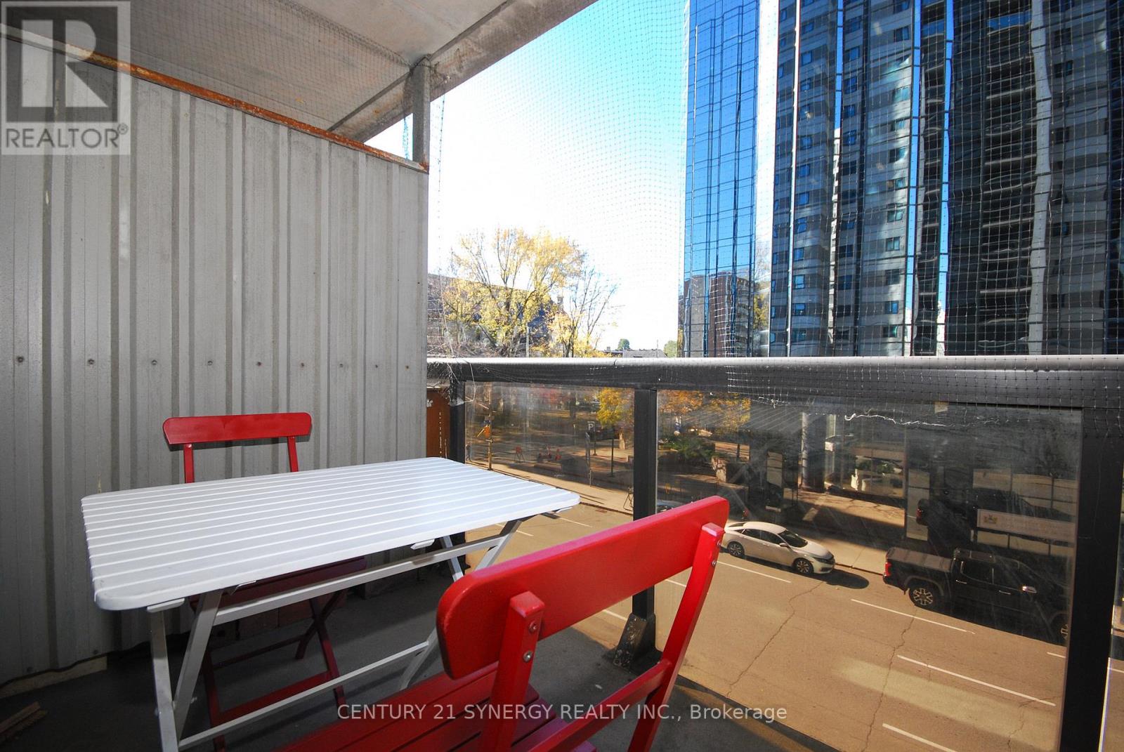 309 - 199 Kent Street