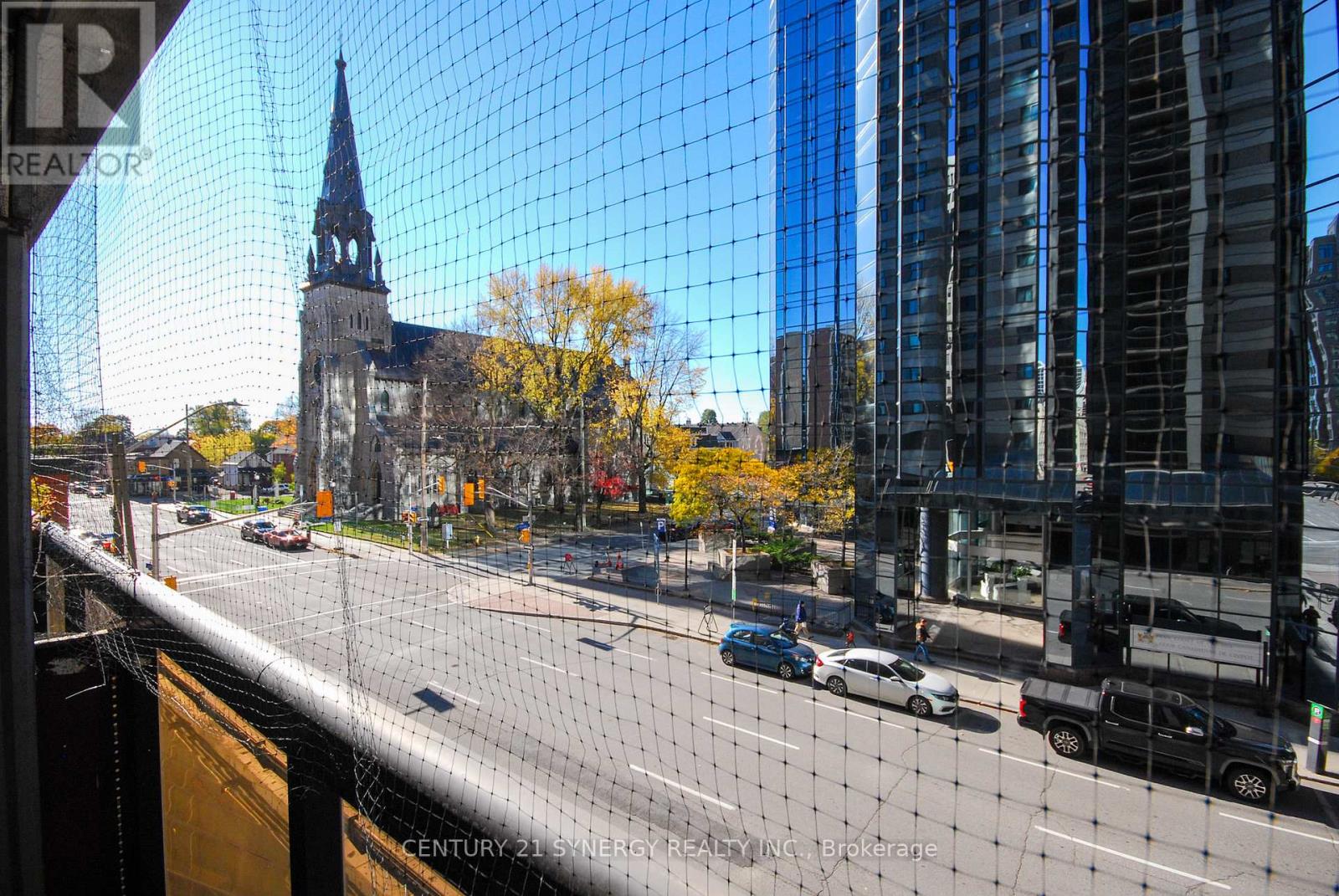 309 - 199 Kent Street