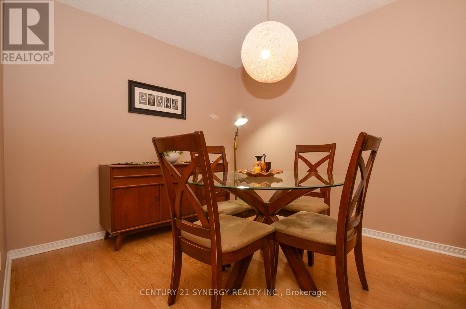 309 - 199 Kent Street