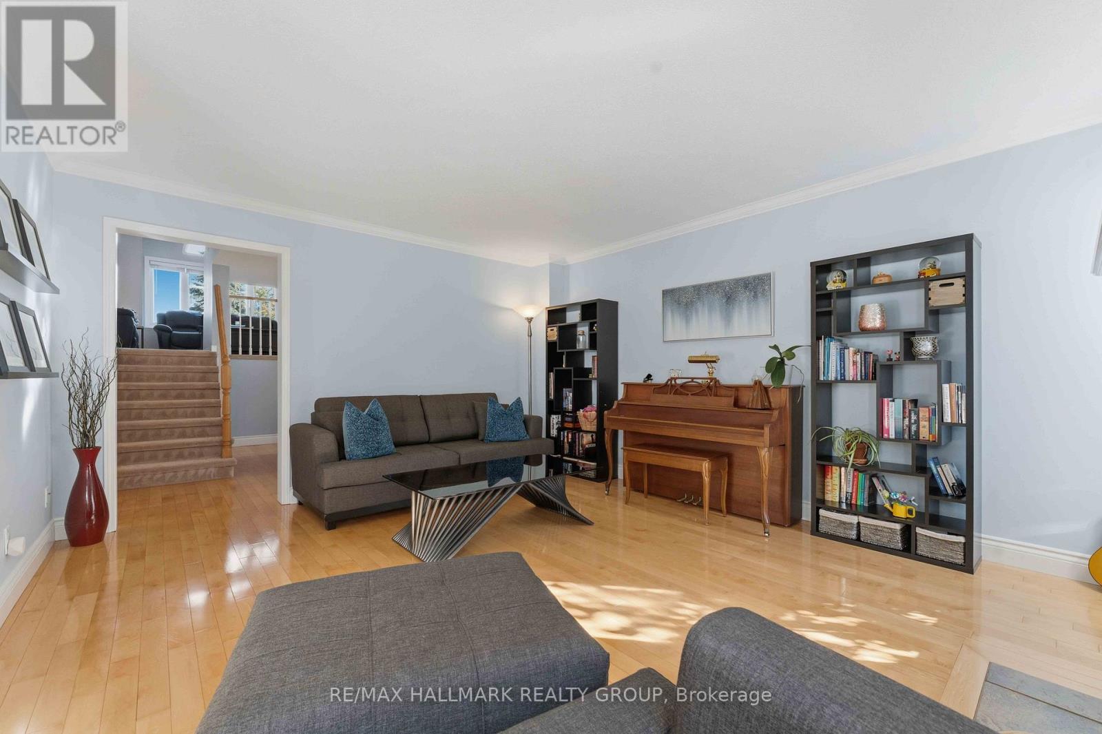 661 Arc En Ciel Street