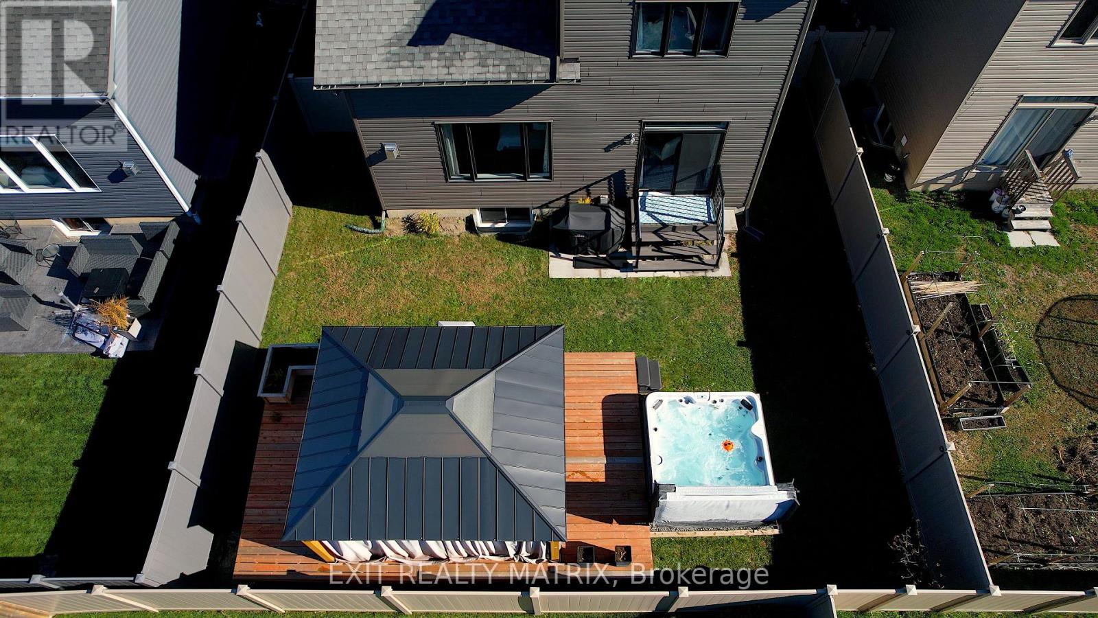 573 Strasbourg Street