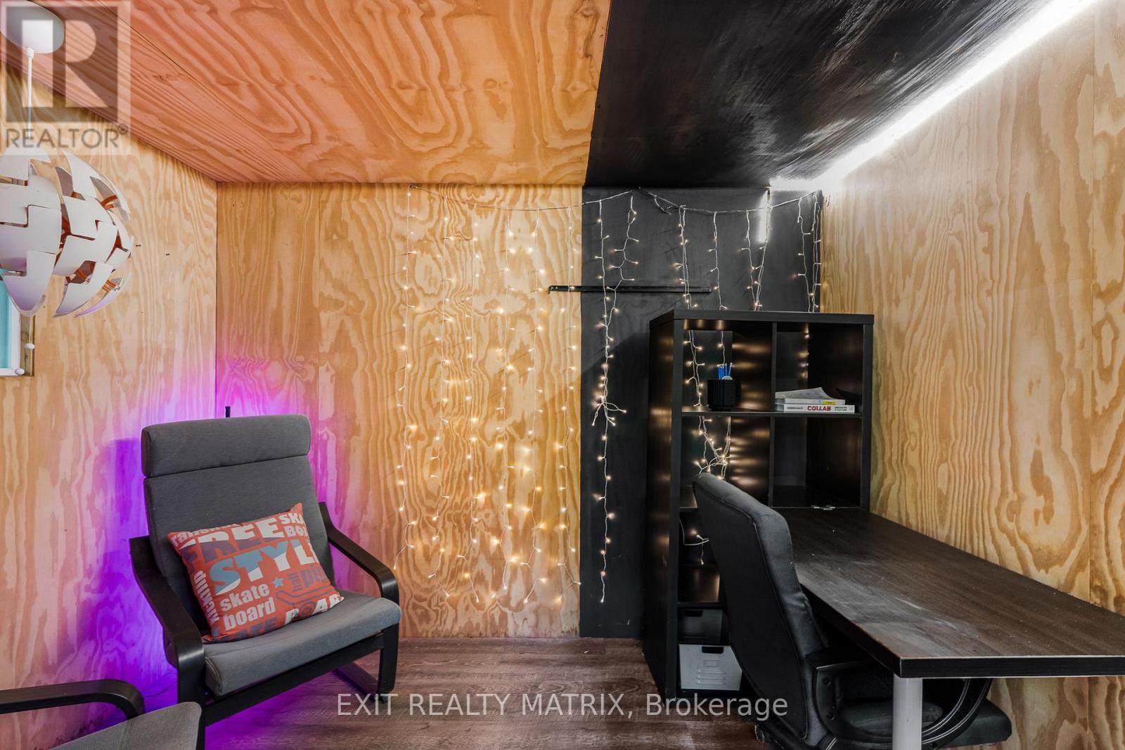 1271 Georges Vanier Drive