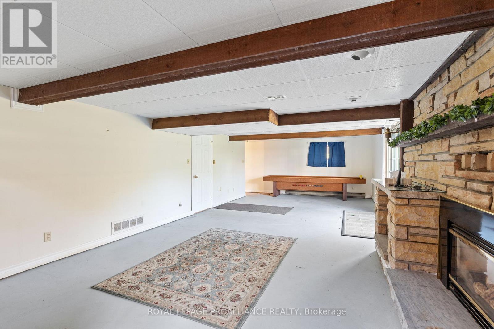 1185 County Road 2 Road E