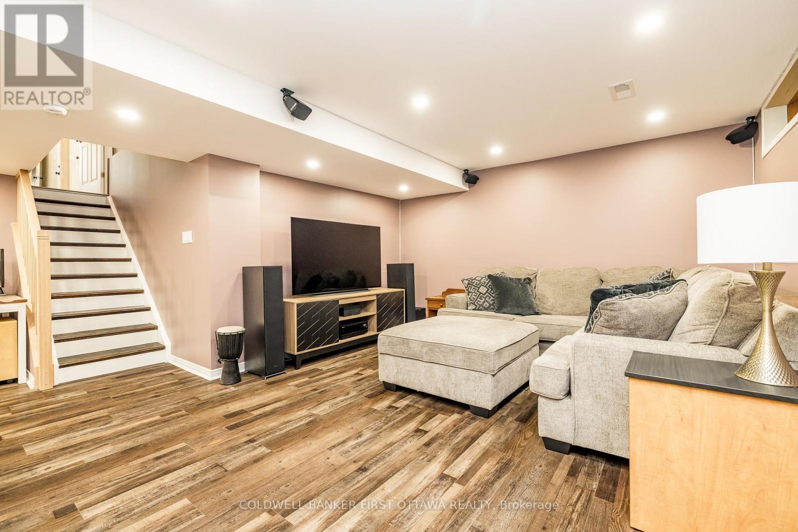 491 Meadowbreeze Drive