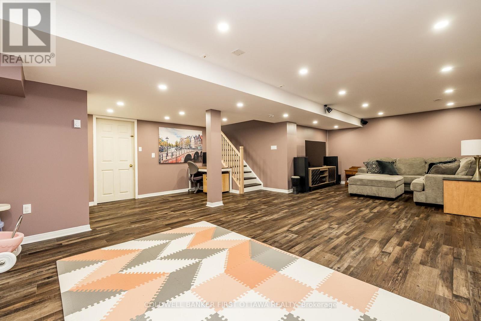 491 Meadowbreeze Drive