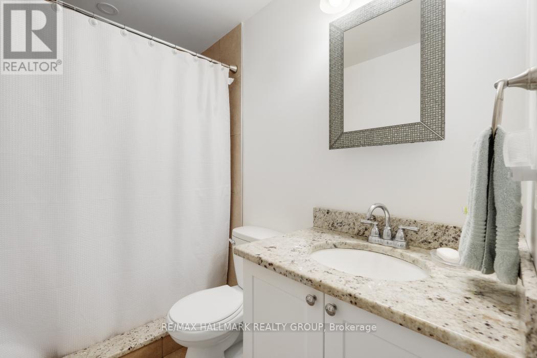 2534 Southvale Crescent