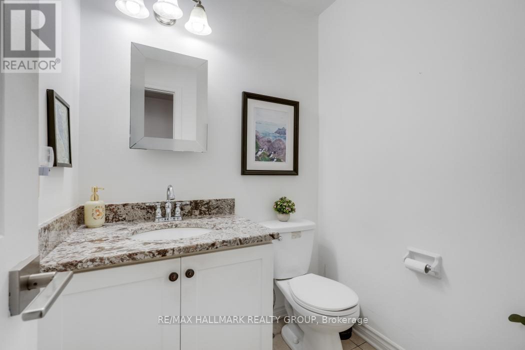 2534 Southvale Crescent