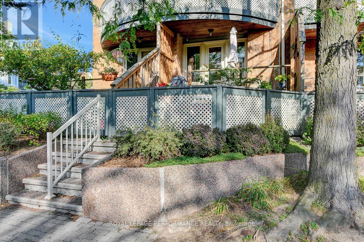 3 - 2 Columbus Avenue