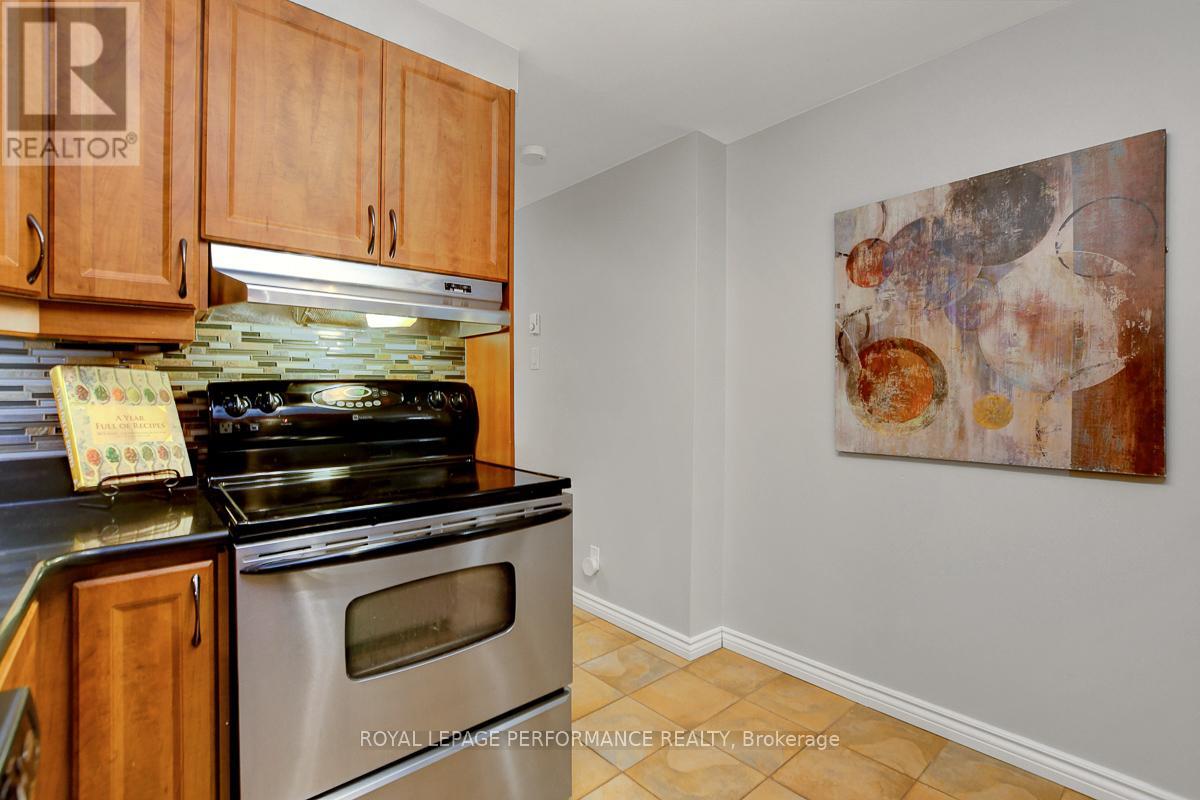 3 - 2 Columbus Avenue