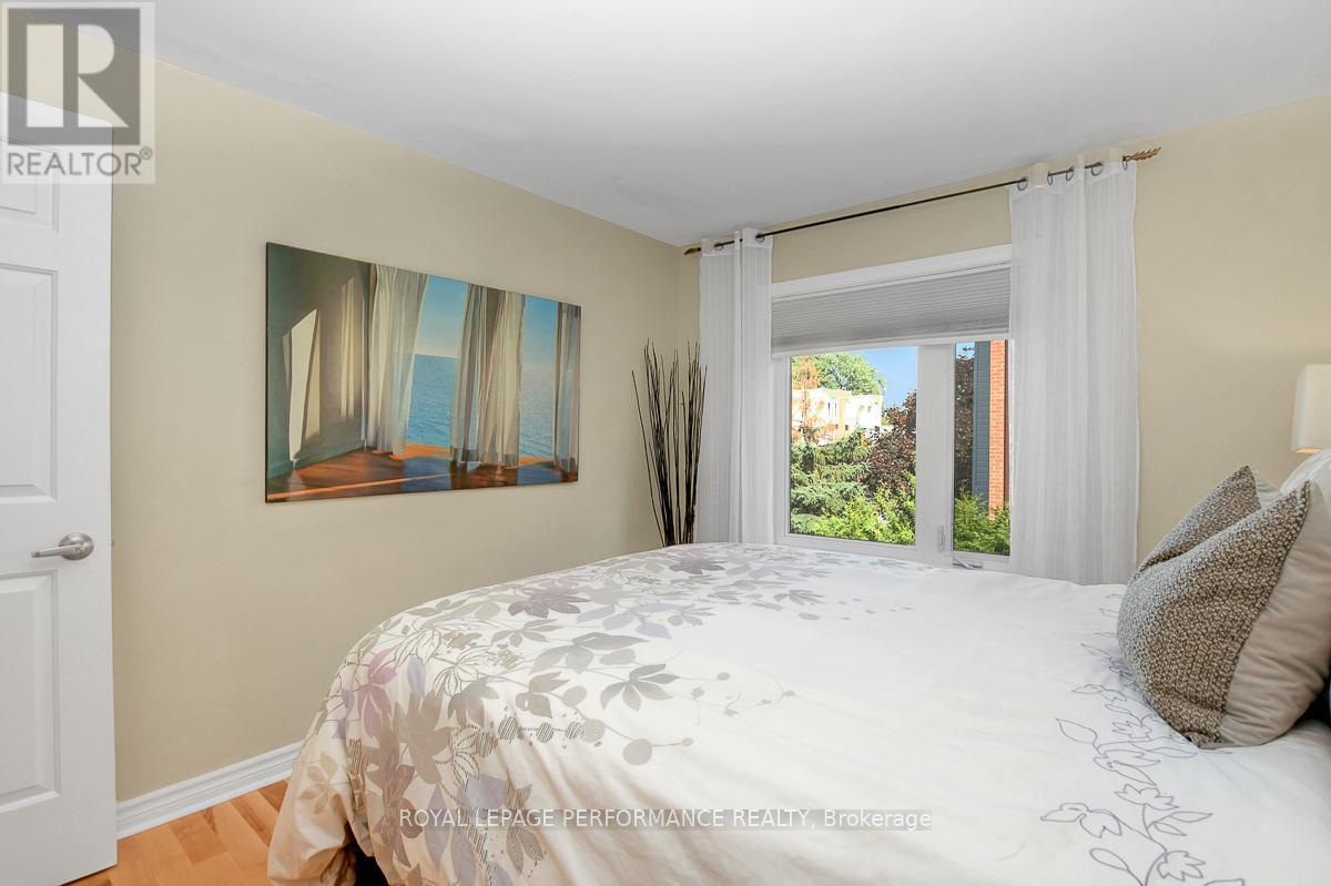 3 - 2 Columbus Avenue