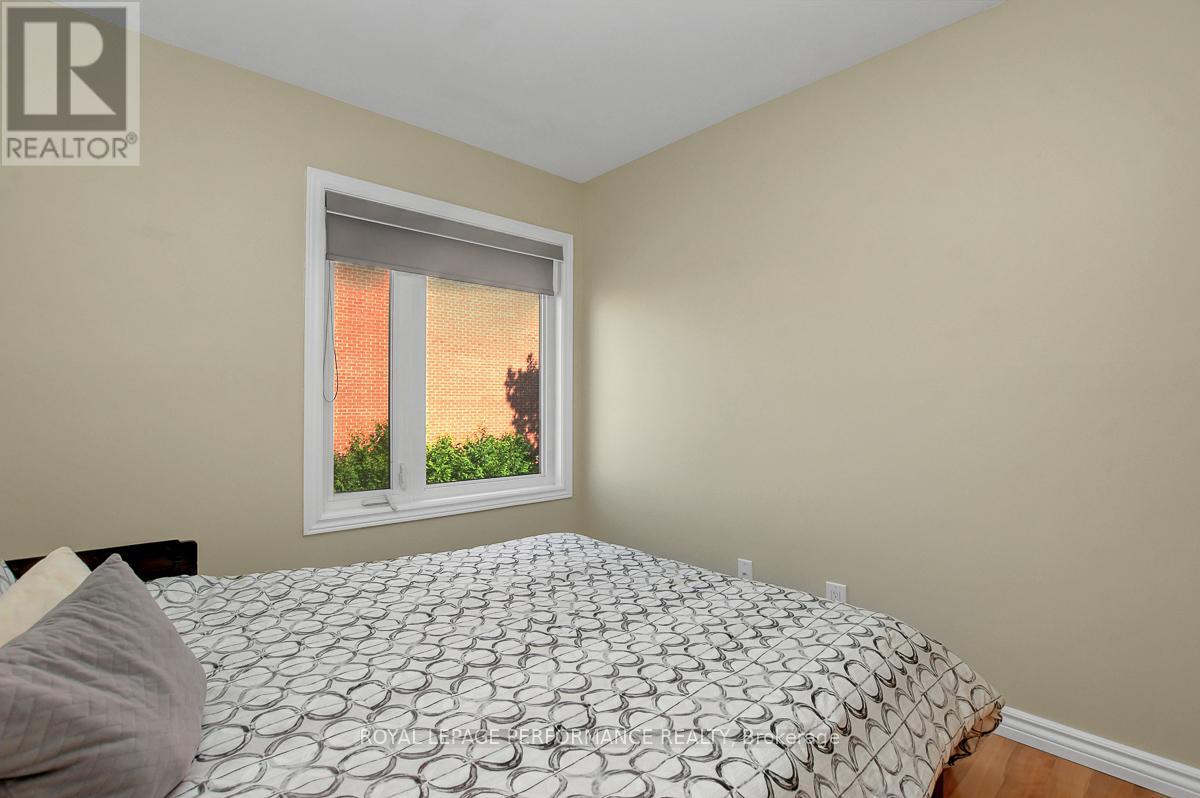 3 - 2 Columbus Avenue